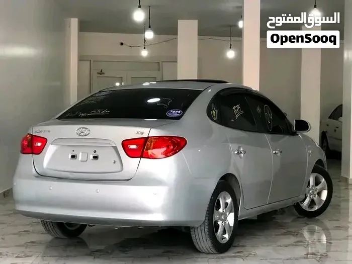 Hyundai Avante 2010 photo 4