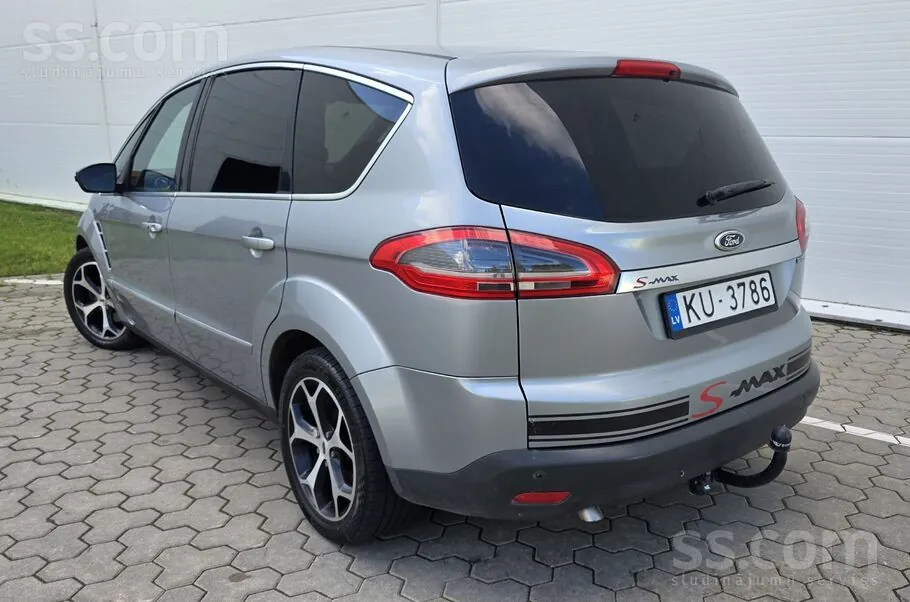 Ford S-Max 2011 photo 4