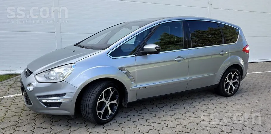 Ford S-Max 2011 photo 2