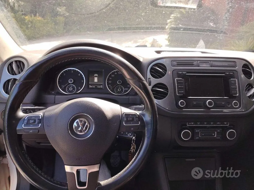 Volkswagen Tiguan 2012 photo 4