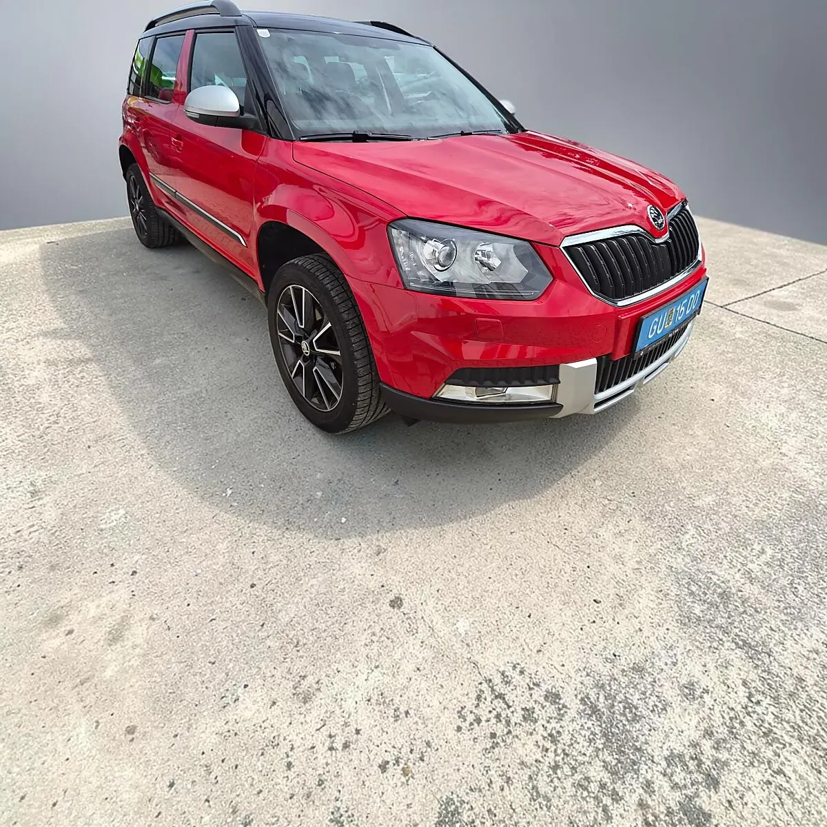 Skoda Yeti 2015 photo 3