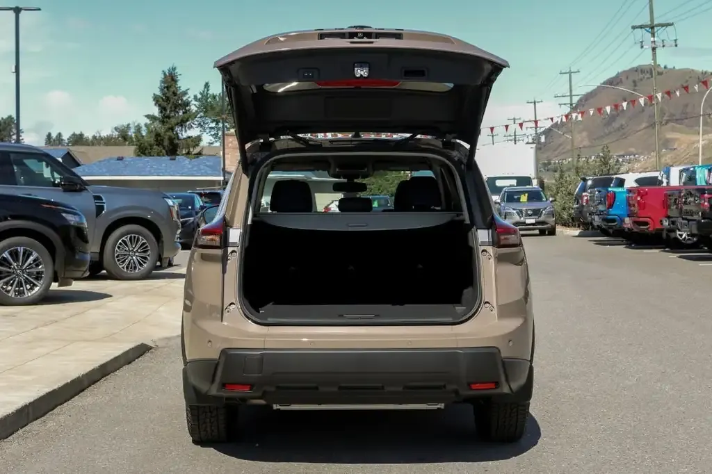 Nissan Rogue 2026 photo 5