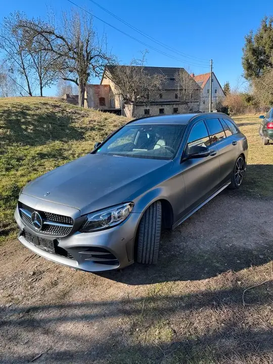 Mercedes-Benz C400