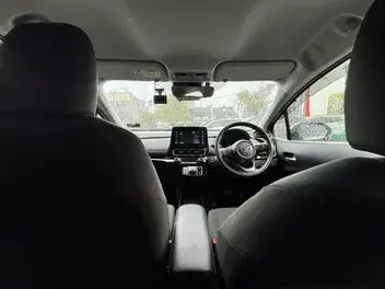 Toyota Aqua 2025 photo 3