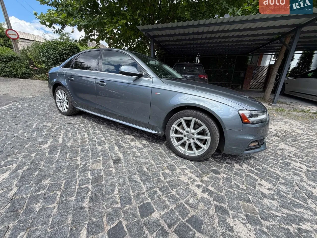 Audi A4 2015 photo 4