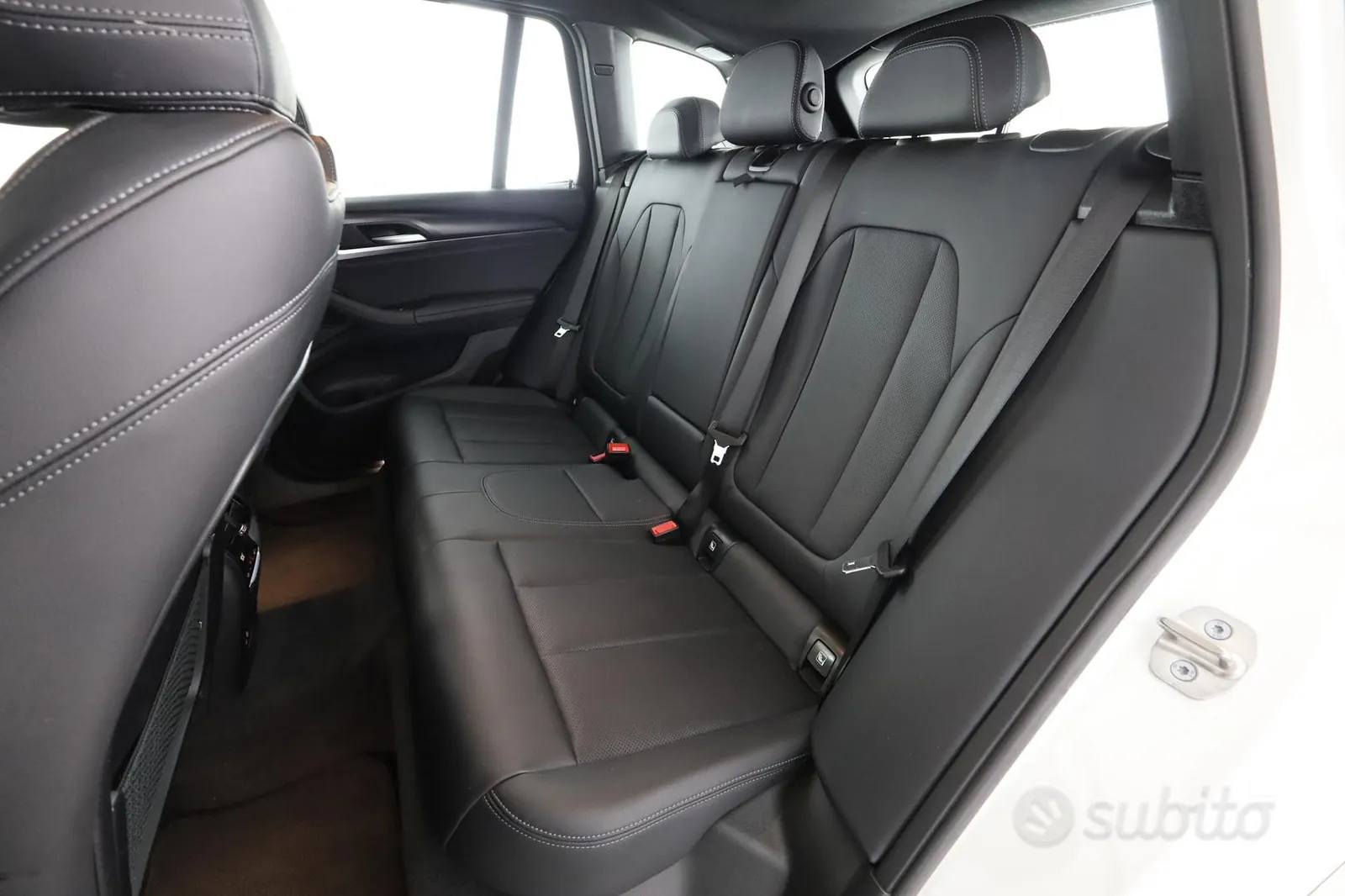 BMW X3 2022 photo 3