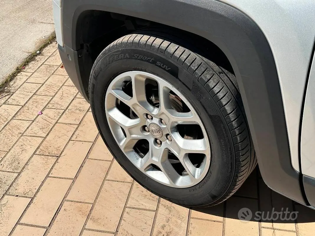 Jeep Renegade 2017 photo 4