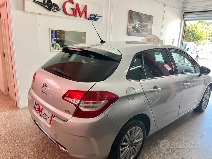 Citroen C4 Picasso 2012 photo 5