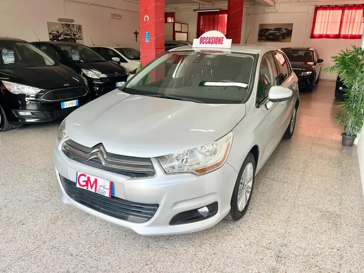 Citroen C4 Picasso 2012 photo 3