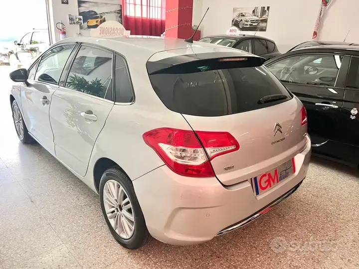 Citroen C4 Picasso 2012 photo 4