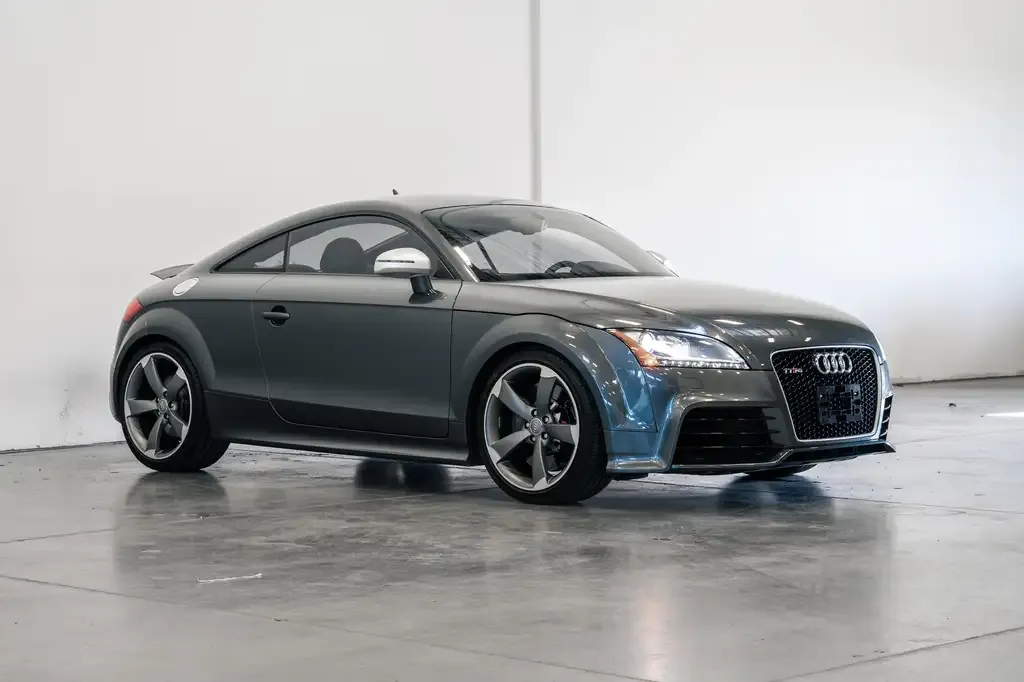 Audi Tt 2012 photo 3