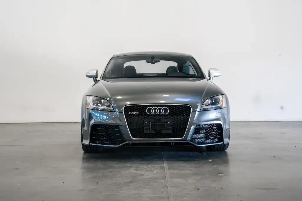 Audi Tt 2012 photo 2
