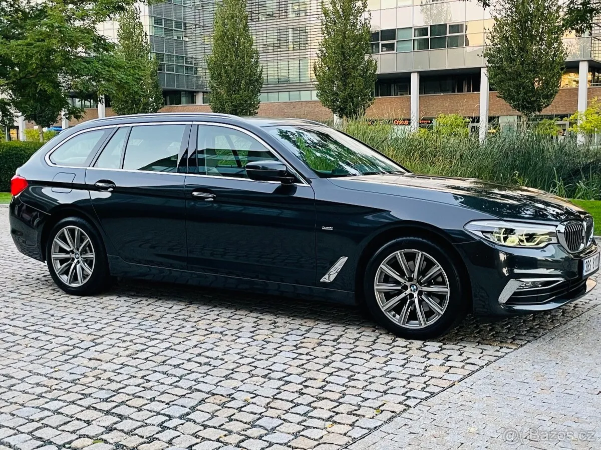 BMW 5 Series 2019 photo 5
