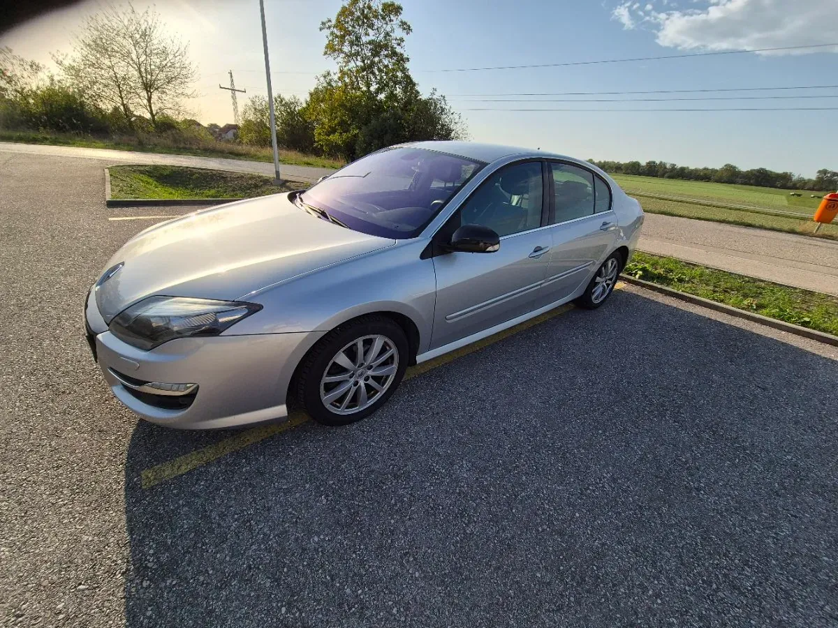 Renault Laguna