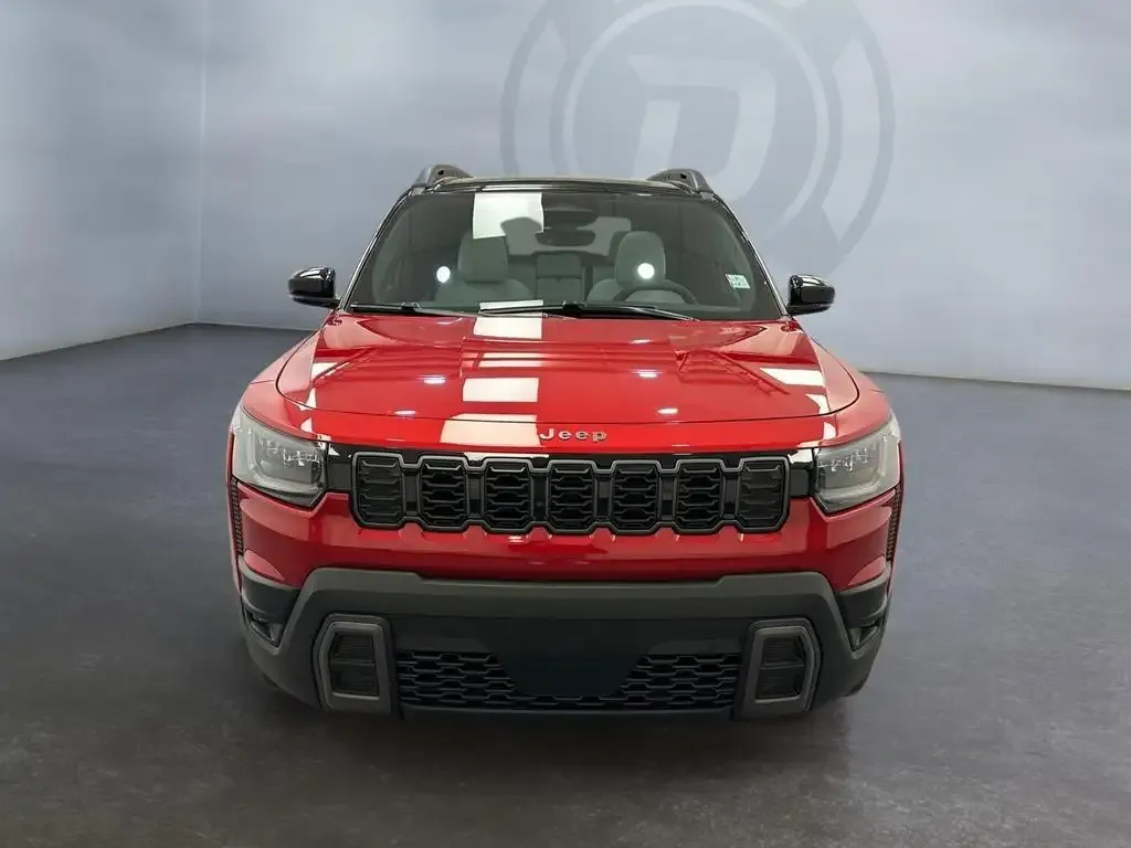 Jeep Cherokee 2026 photo 2