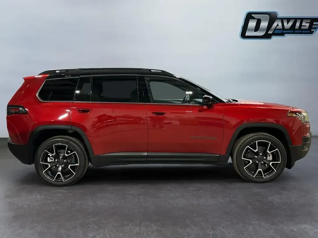 Jeep Cherokee 2026 photo 4