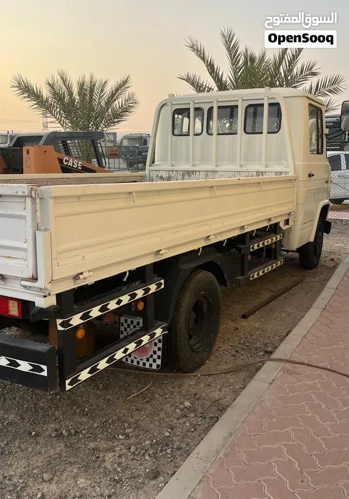 Mercedes-Benz D508 1984 photo 4