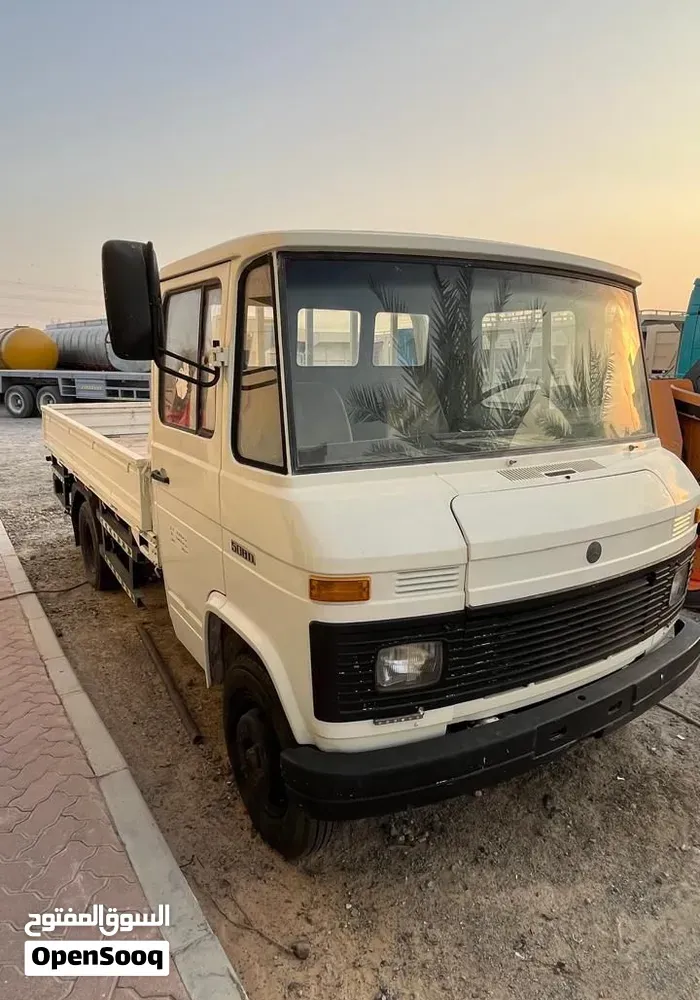 Mercedes-Benz D508 1984 photo 3