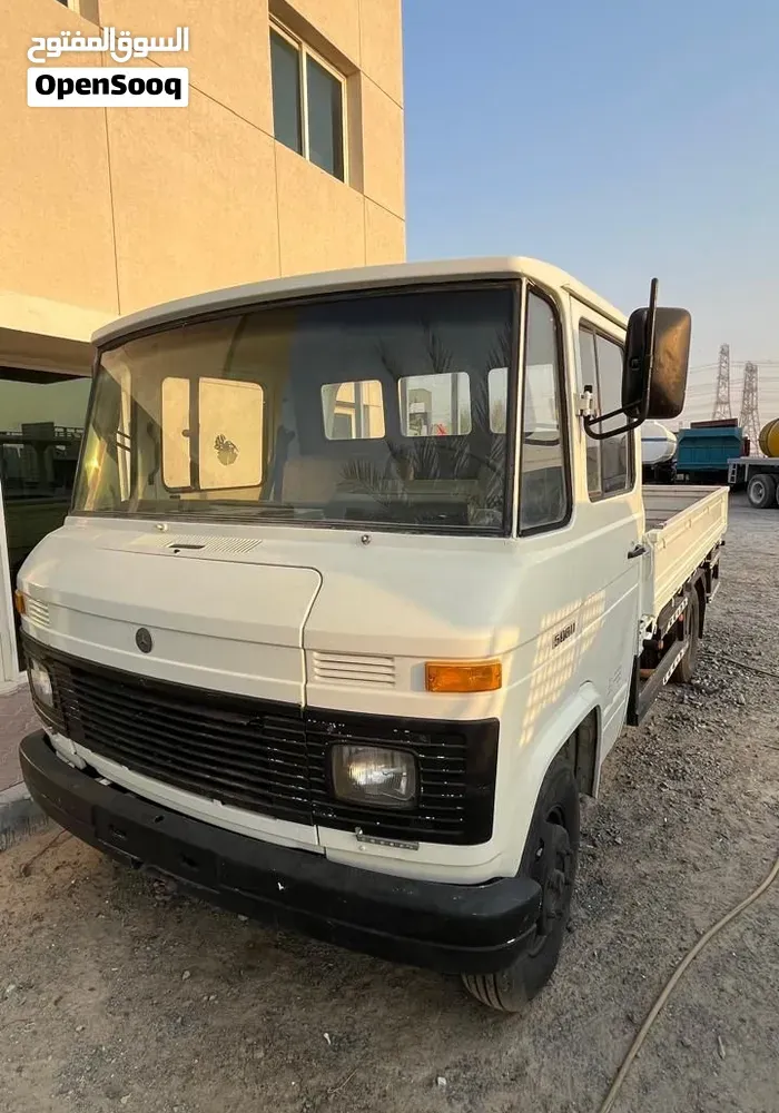 Mercedes-Benz D508 1984 photo 2