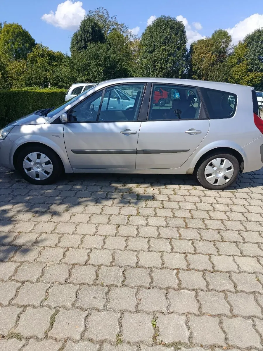 Renault Grand Scénic 2007 photo 2