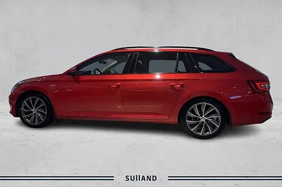 Skoda Superb 2017 photo 2