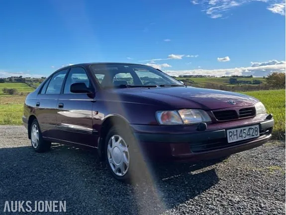 Toyota Carina