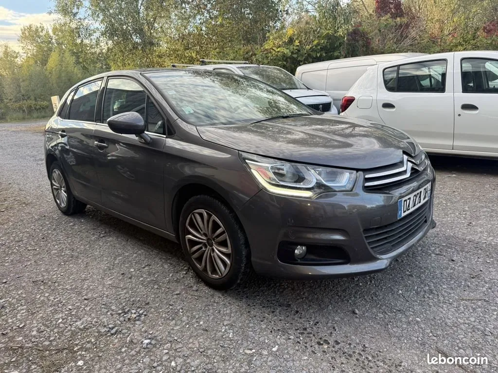 Citroen C4 2016 photo 3