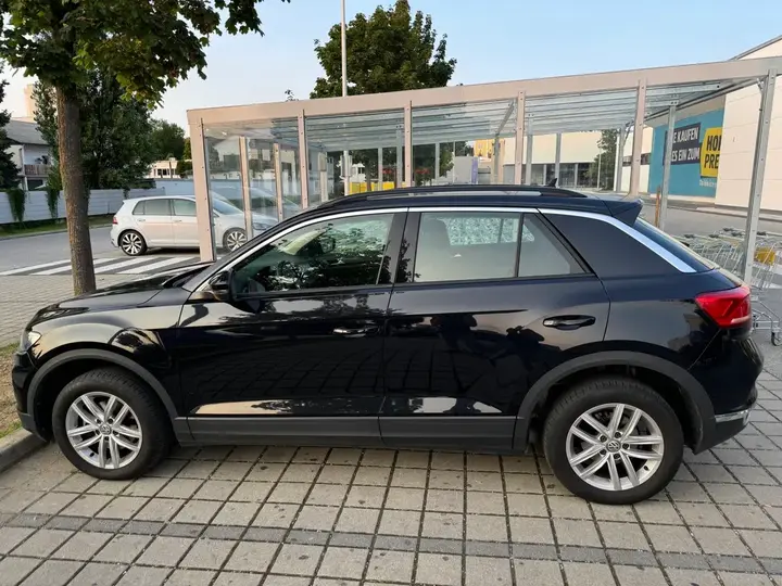 Volkswagen T-Roc 2019 photo 3
