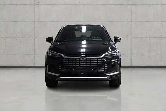 BYD Tang 2023 photo 2