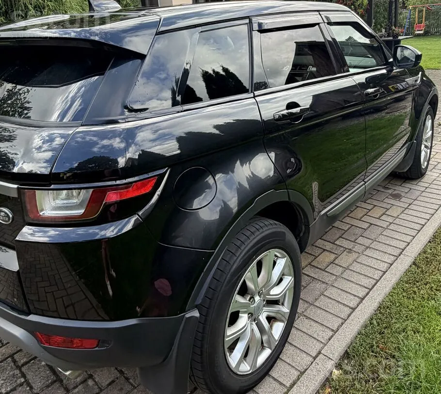 Land Rover Range Rover Evoque 2017 photo 2