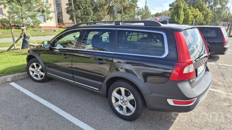 Volvo Xc70 2010 photo 3