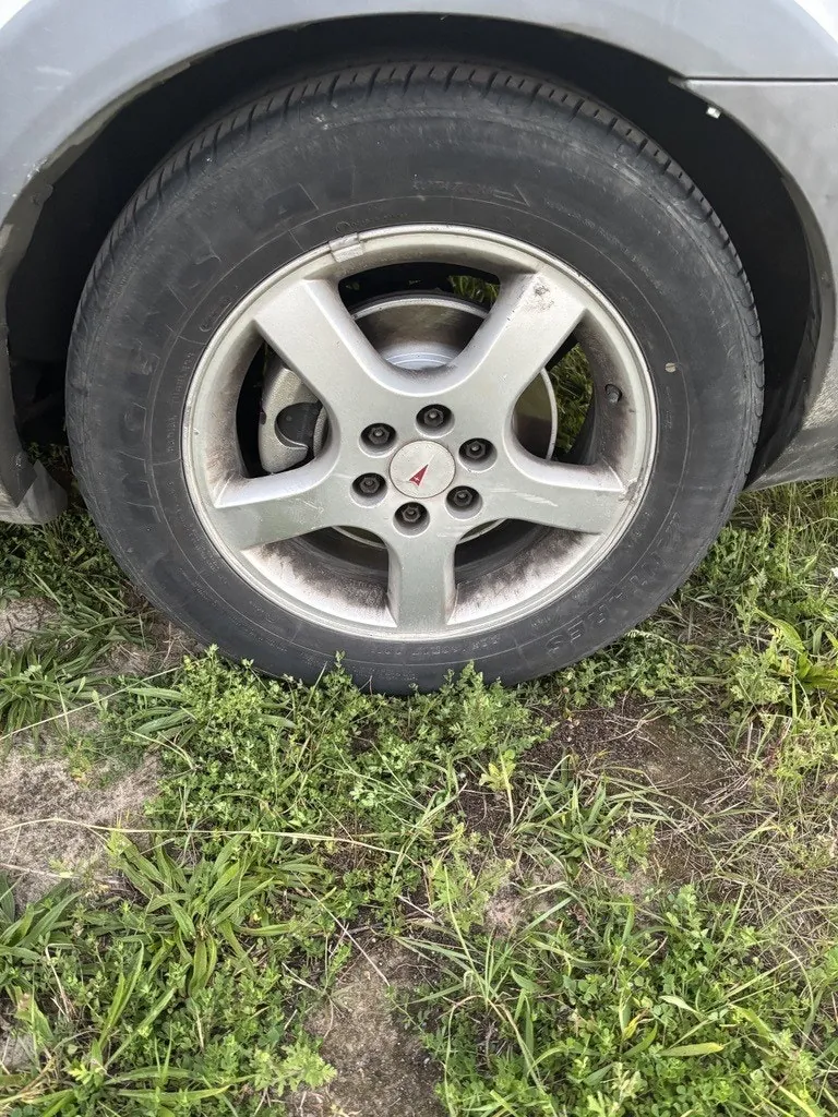Pontiac Montana 2009 photo 4