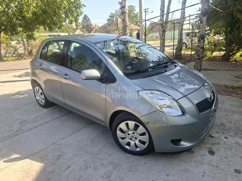 Toyota Yaris 2007 photo 3