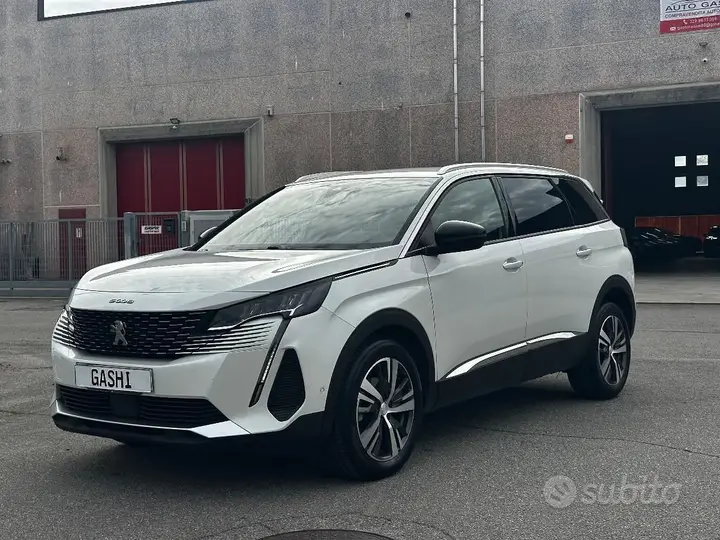 Peugeot 5008 2023 photo 5