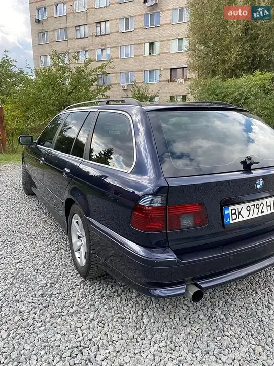 BMW 5 Series 2000 photo 5