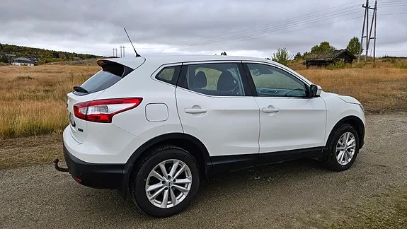 Nissan Qashqai 2014 photo 3