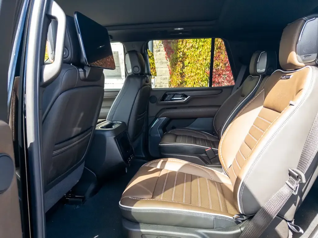 GMC Yukon 2026 photo 5