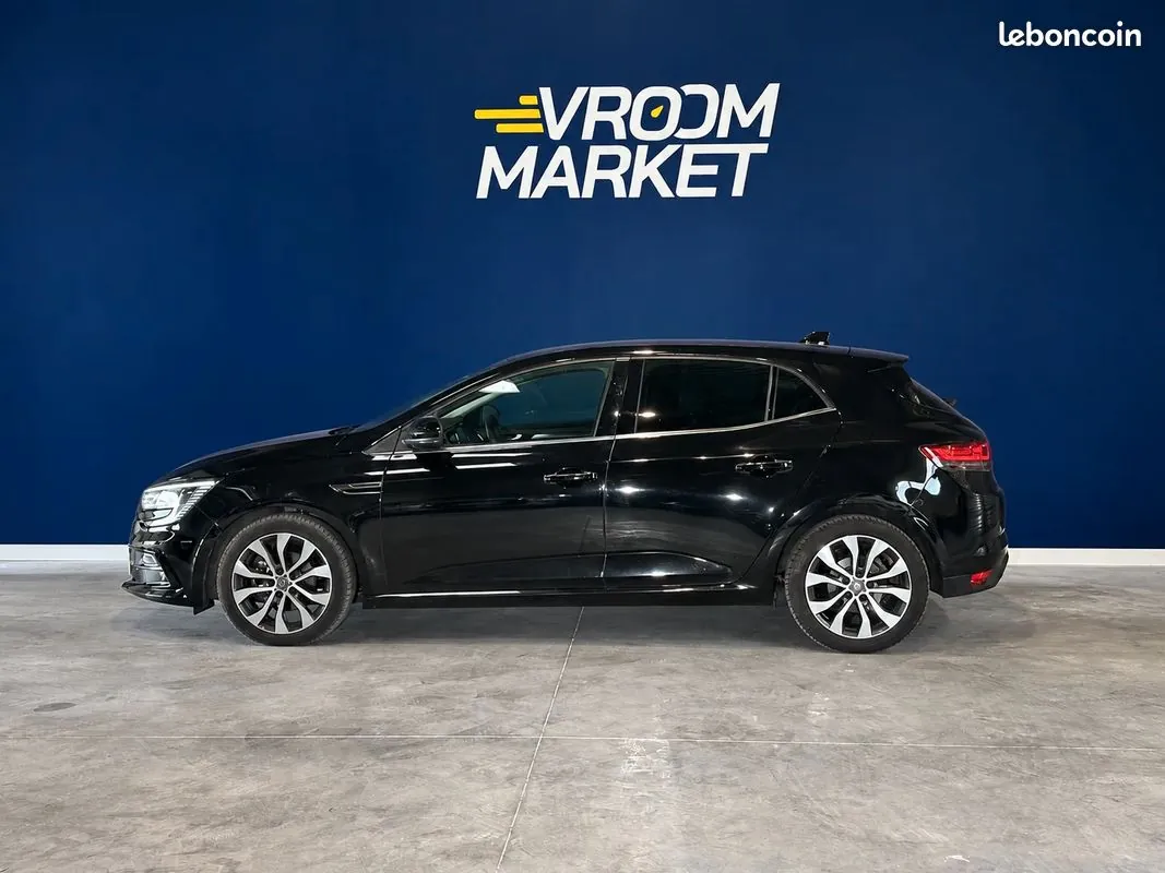 Renault Megane 2023 photo 2