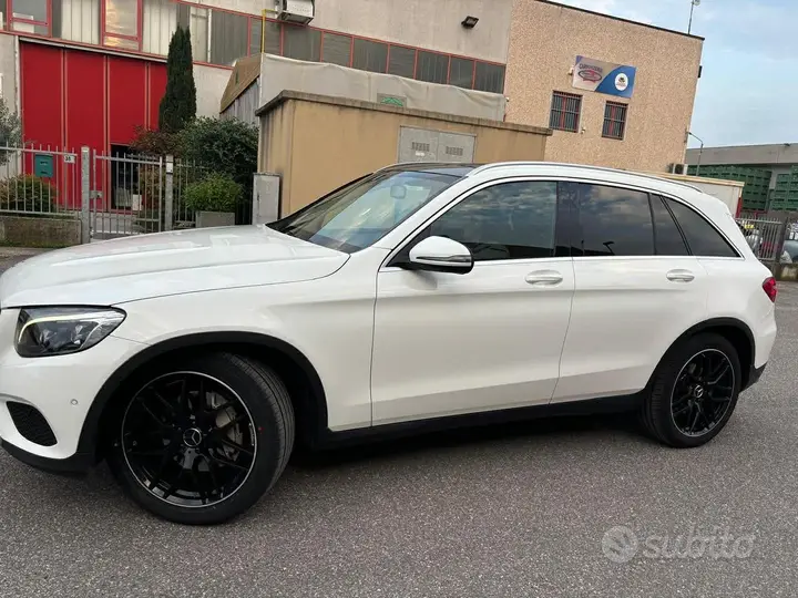 Mercedes-Benz Glc 2016 photo 4