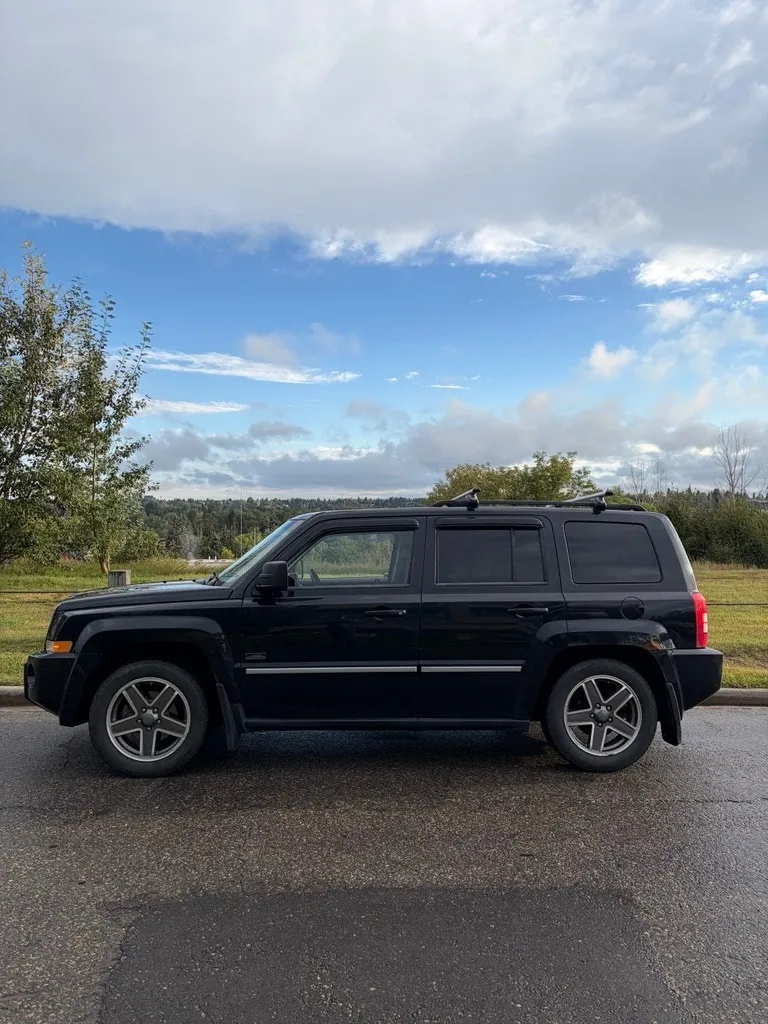 Jeep Patriot 2009 photo 2