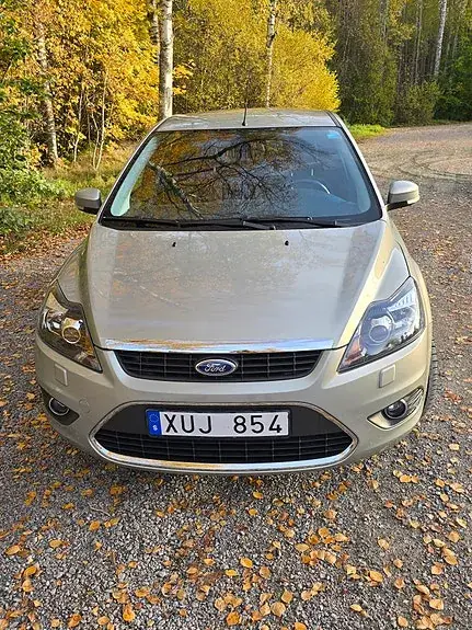 Ford Focus 2009 photo 2