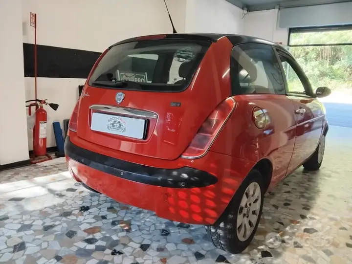 Lancia Ypsilon 2005 photo 4