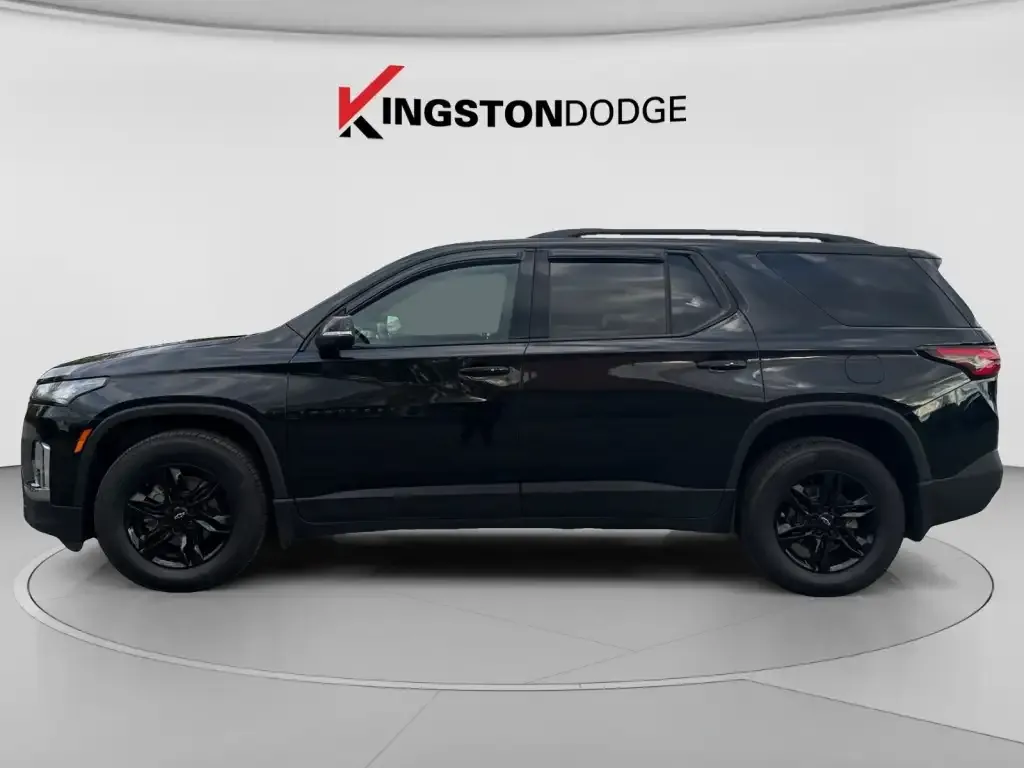 Chevrolet Traverse 2023 photo 2