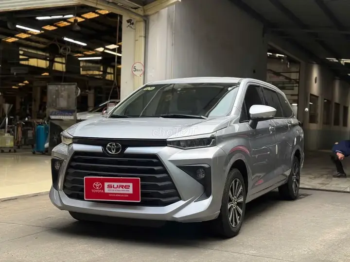 Toyota Avanza Premio 2025 photo 2