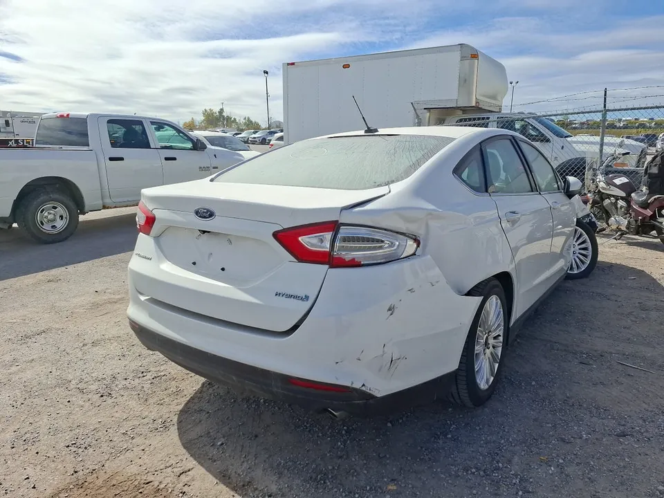 Ford Fusion 2016 photo 5