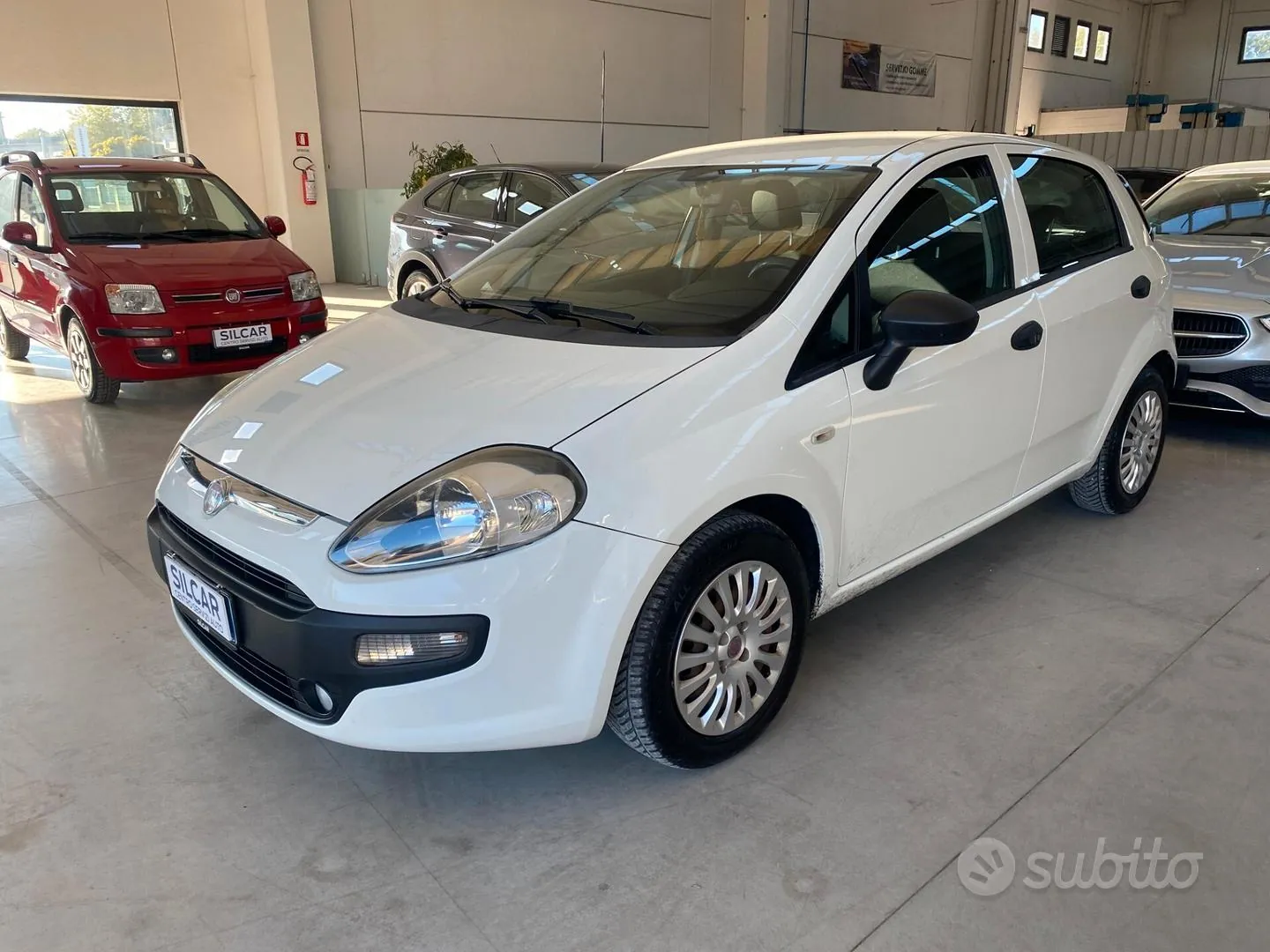 Fiat Punto Evo 2010 photo 3