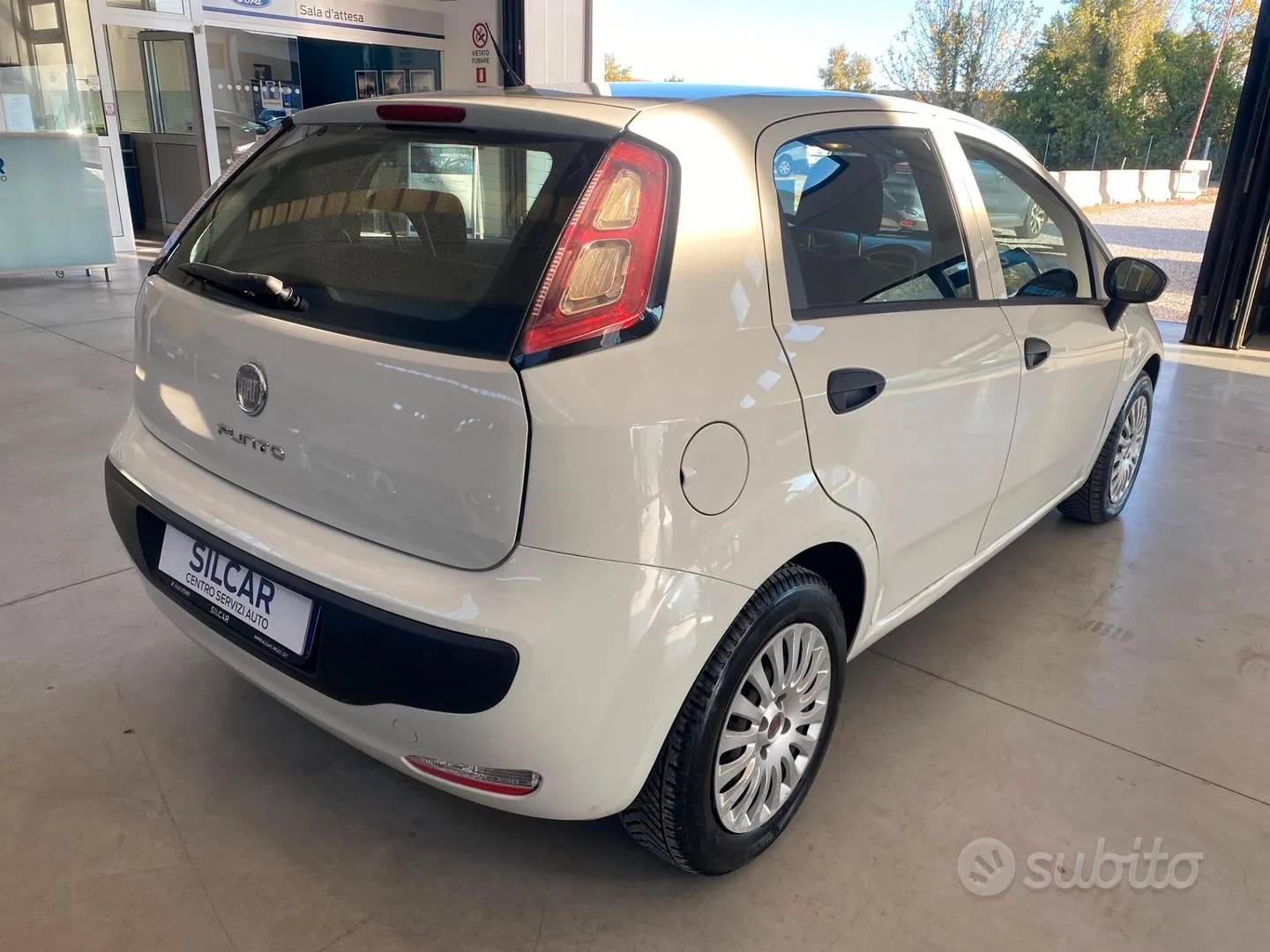 Fiat Punto Evo 2010 photo 4