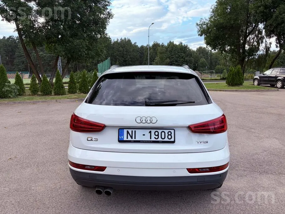 Audi Q3 2016 photo 5