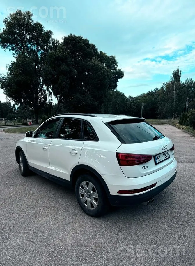 Audi Q3 2016 photo 4