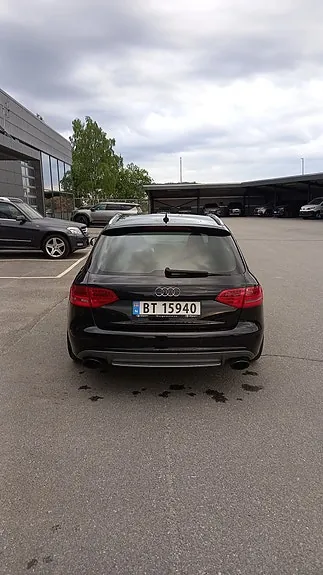 Audi S4 2010 photo 5